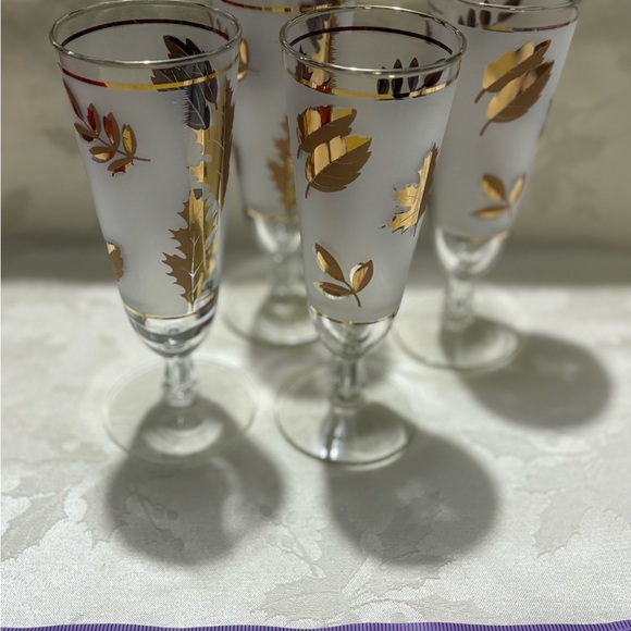 Vintage Libbey Frosted Gold Leaf Drinkware Set of 4 - Picture 2 of 6